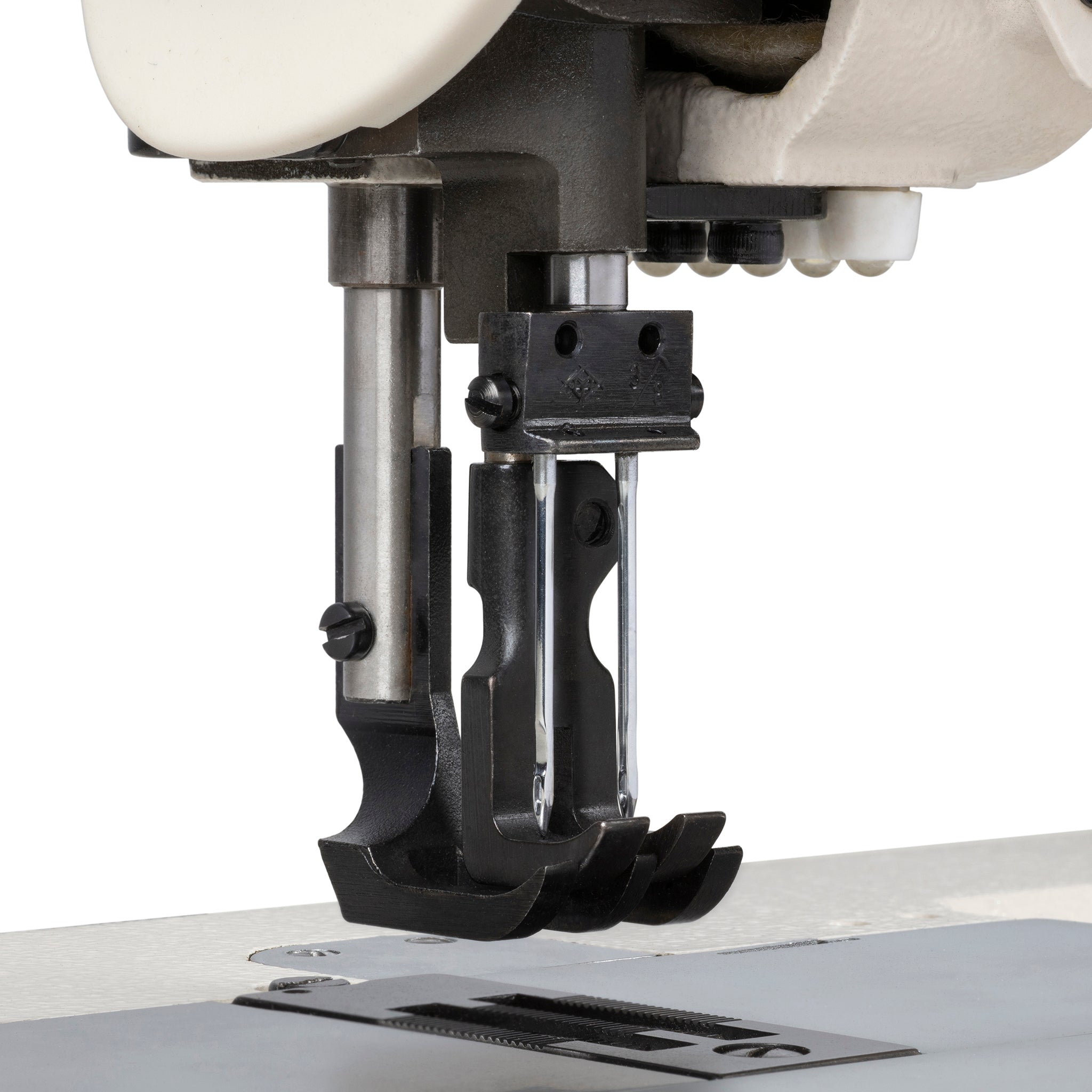 Consew P1560RBL-25-7DD/220