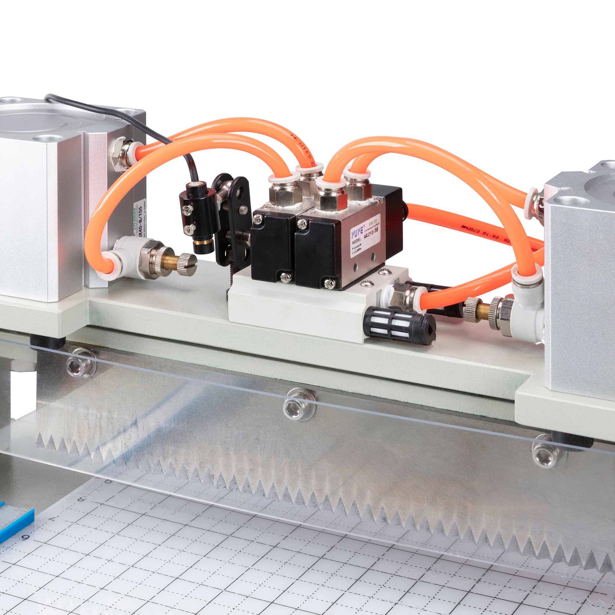 Consew CM-1200A
